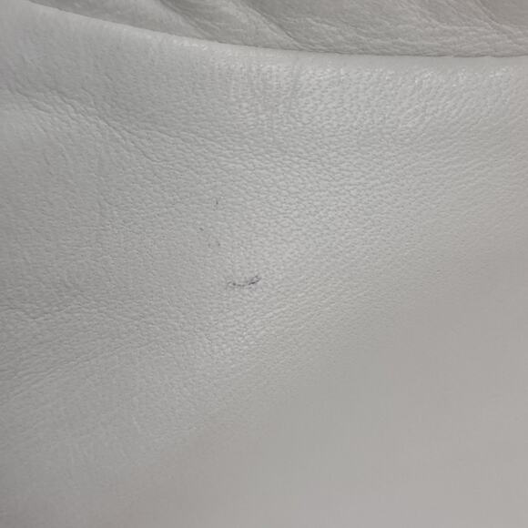 Chanel Paris-Bombay Lambskin Leather Jacket - Size 40 - Picture 11 of 13